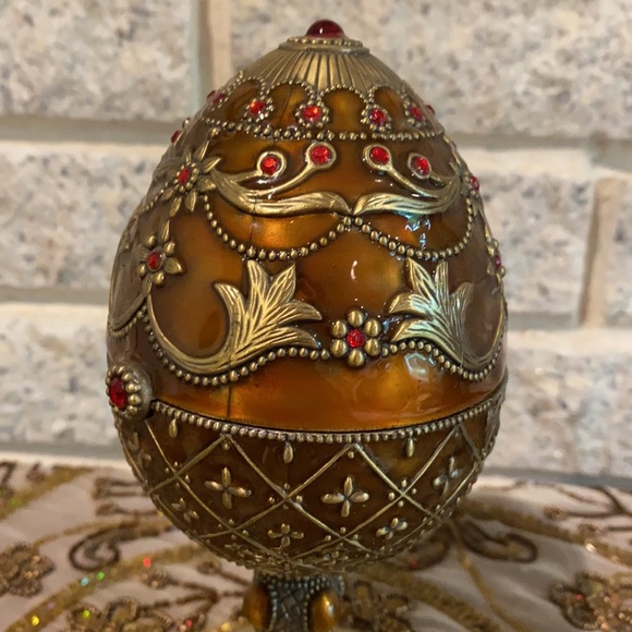 Decorative new musical faberge egg - Picture 5 of 9